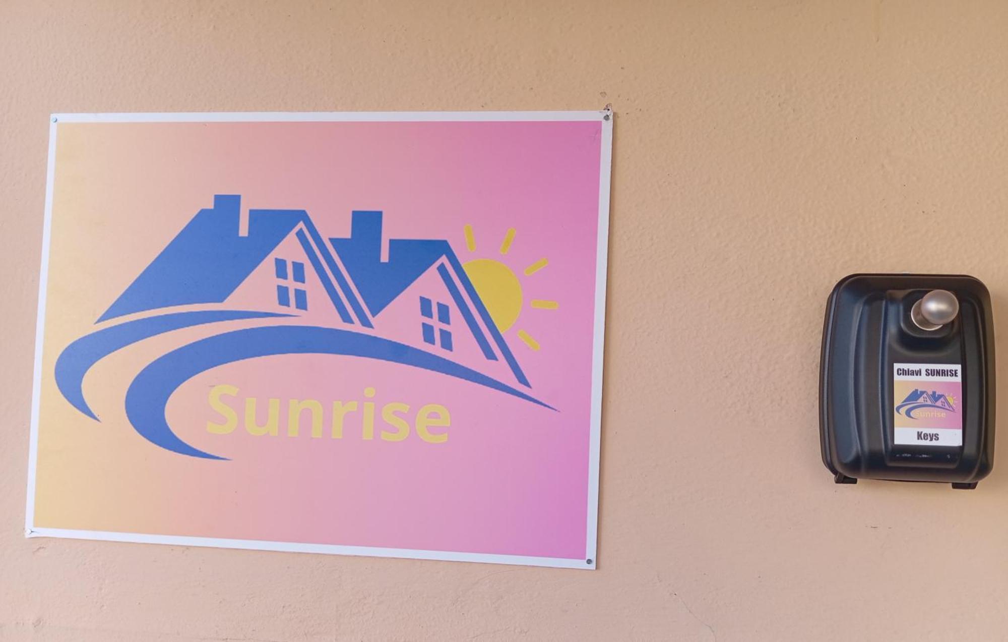 דירות מונטרוטונדו Sunrise מראה חיצוני תמונה